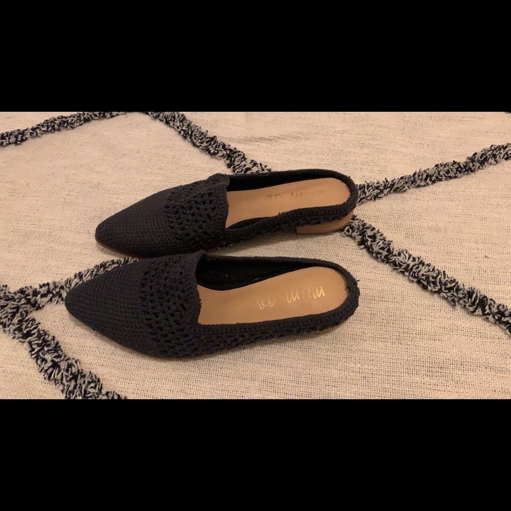 Black mule sandals size 8